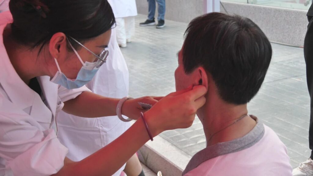 2025年梁园区第一届“”中医药文化市集”活动