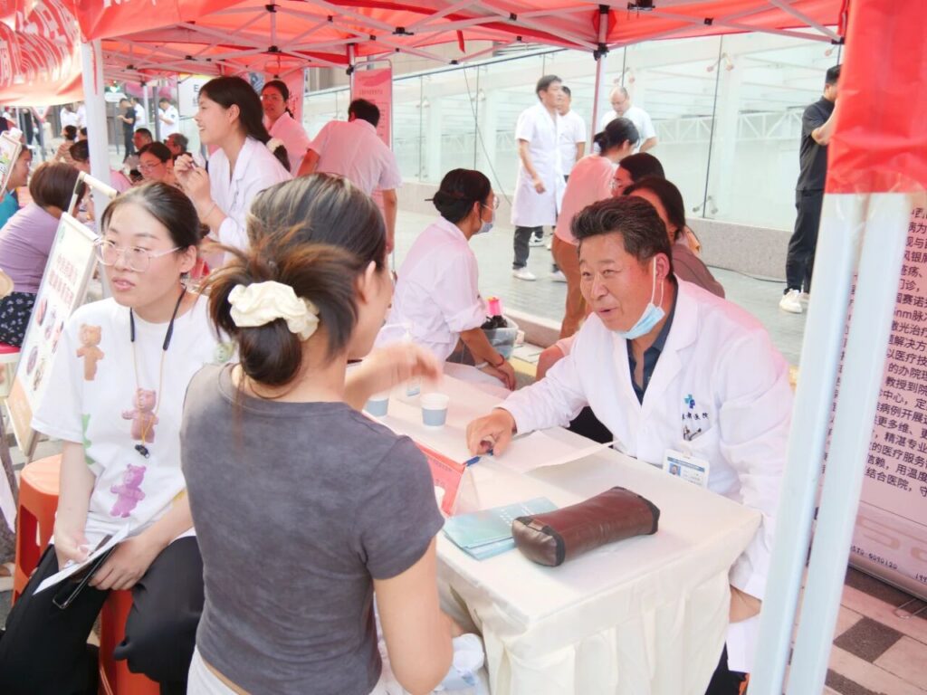 2025年梁园区第一届“”中医药文化市集”活动